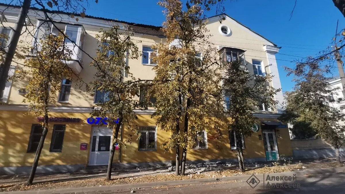     Часть жилого дома №1 по улице Клюквина обрушилась в Дзержинске. Об этом рассказал местный блогер Алексей Алексеев в своем Telegram-канале.