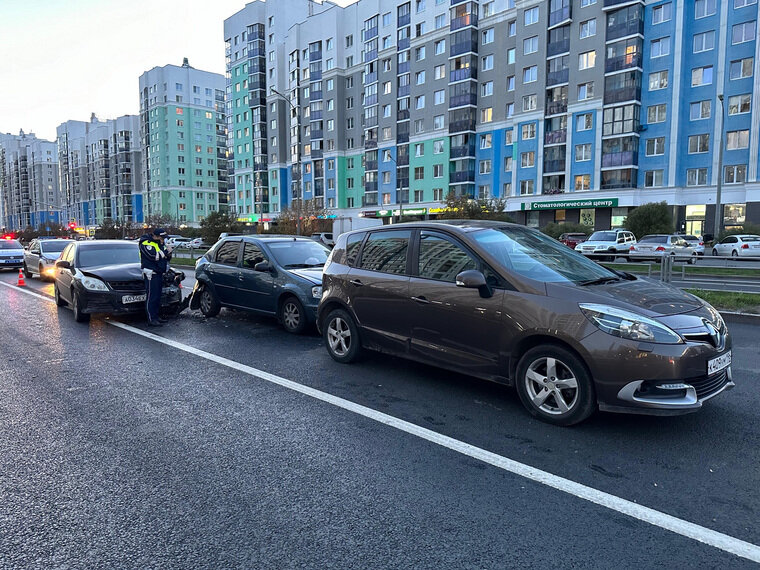 Листайте вправо, чтобы увидеть больше изображений
