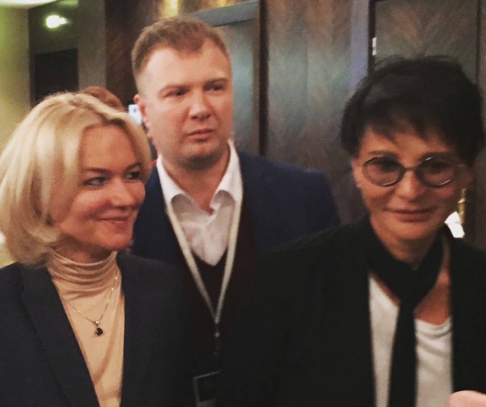 Я и Ирина Хакамада 28 сентября 2017 года на Дне Генерального Директора в Renaissance Moscow Monarch