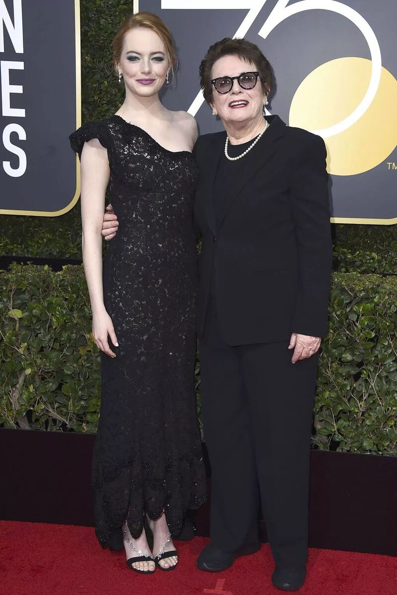 Эмма Стоун в Louis Vuitton и Билли Джин Кинг
