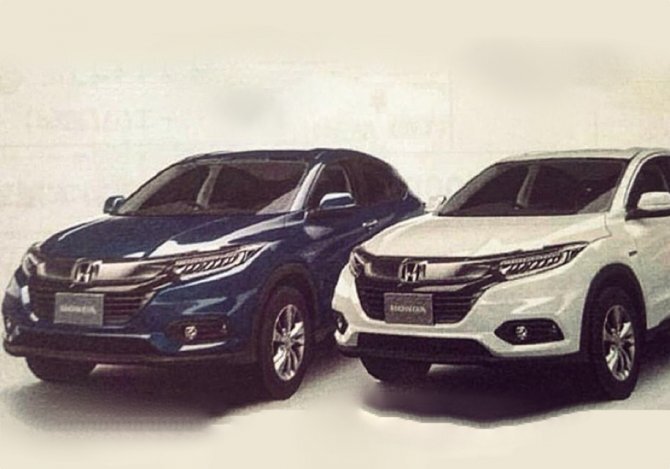 Отсканированные из брошюры фотографии обновленной версии внедорожника Honda HR-V
