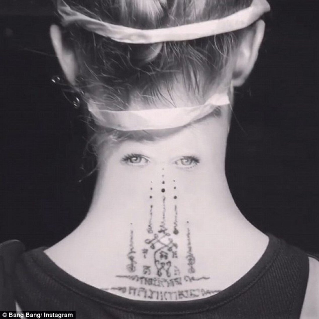 Кара Делевинь и Джордан Данн сделали одинаковые татуировки