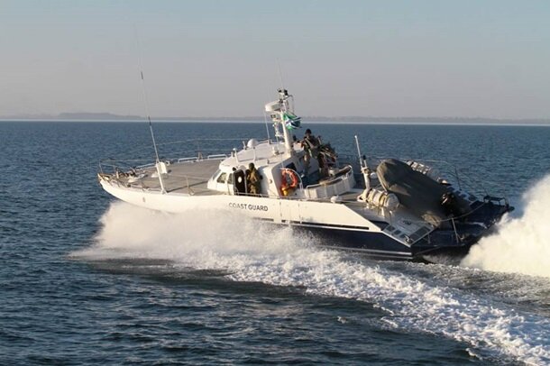 Красиво прошел. Украинские моряки второй день с мокрыми штанами.