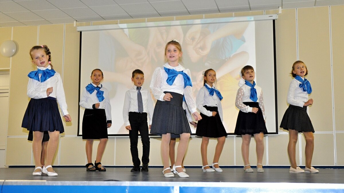 Зареченская школа искусств тула официальный сайт. Детская школа искусств рахманинова спб. Дши сайт тула. Школа им рахманинова великий новгород. Дши сайт тула.