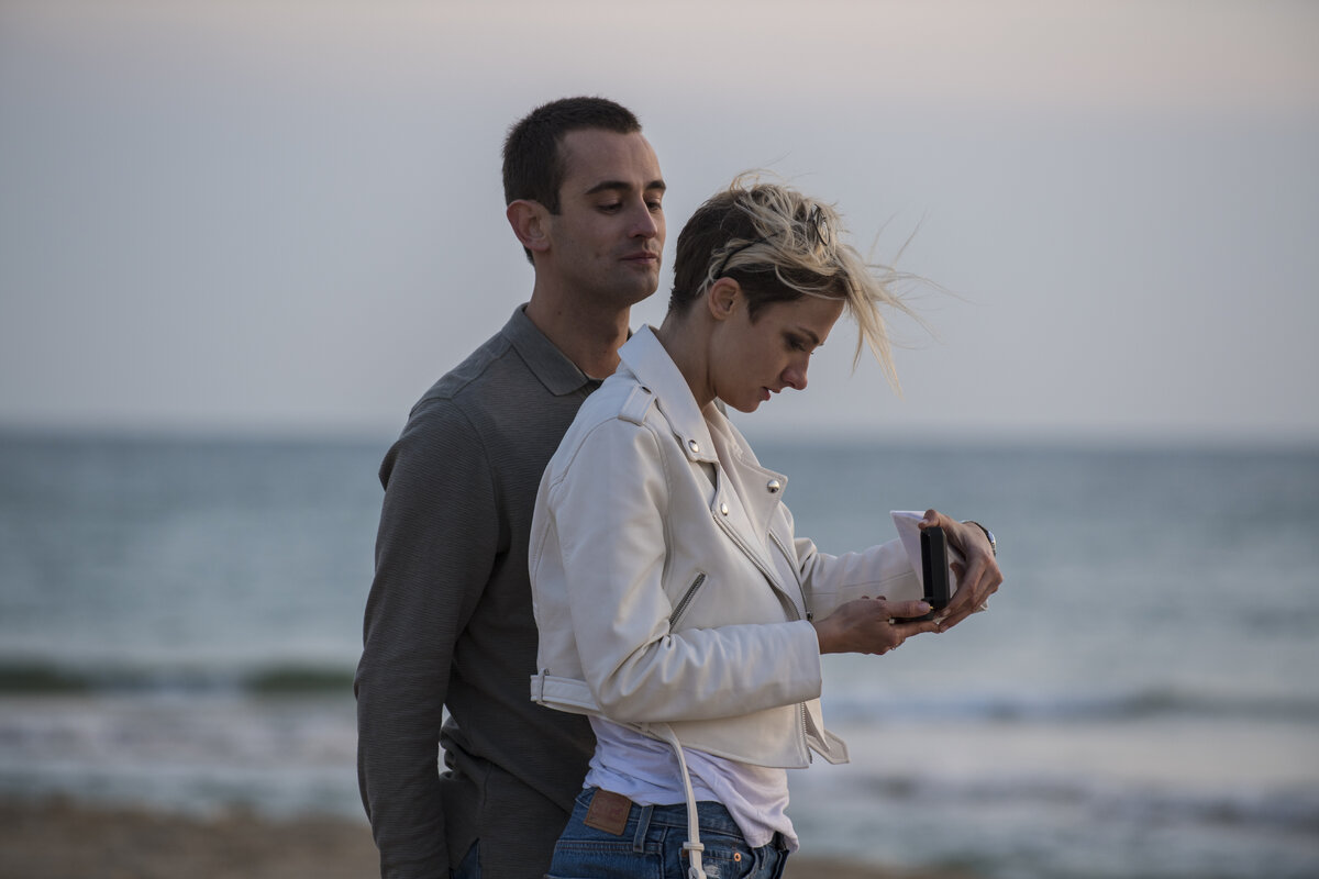 Риналь Мухаметов и Полина Максимова в фильме «Без меня». Фото: Sony Pictures 