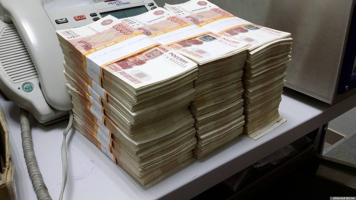 на фото примерно 15 лимонов