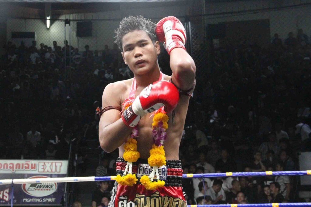 Muangthai демонстрирует своё главное оружие в достижении побед.