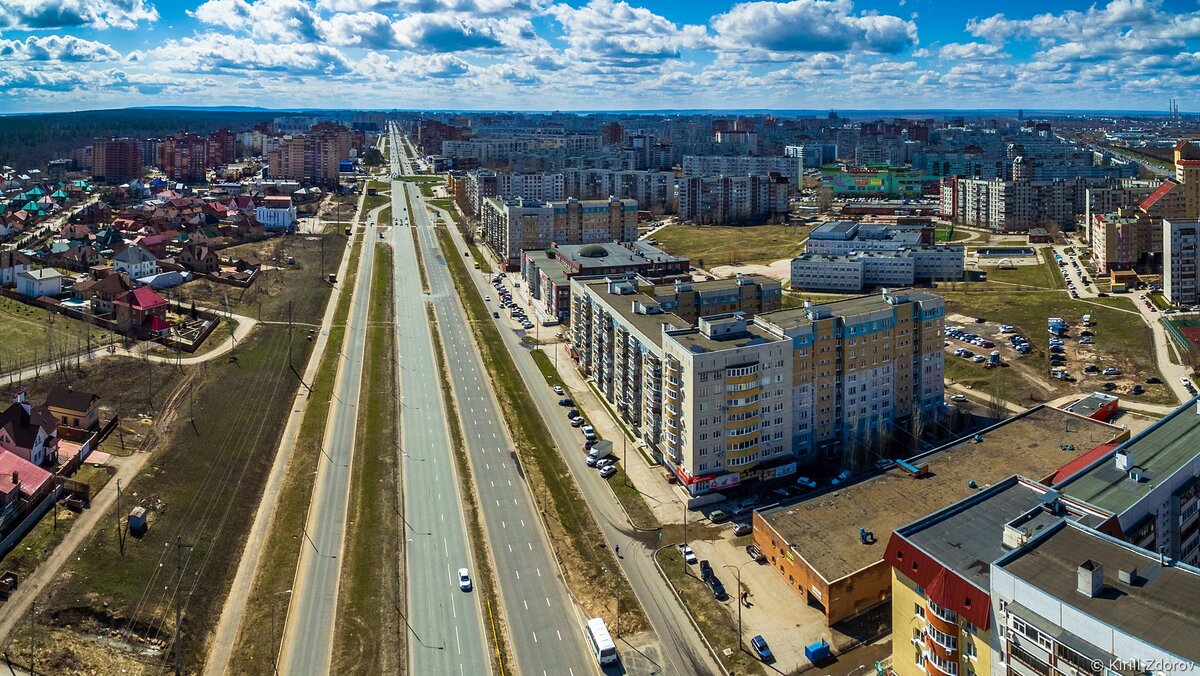 Целью проекта является поддержка значимых инициатив, направленных на решение актуальных проблем региона и развитие его социальной и культурной среды. К участию в конкурсе приглашаются некоммерческие, негосударственные и общественные организации, благотворительные фонды, государственные, муниципальные бюджетные организации, органы местного самоуправления. В проекте не могут участвовать физические лица.
В течение года экспертный совет рассмотрит проекты участников, призванные решить проблемы в таких сферах, как развитие социальной поддержки и защиты граждан,  образования, науки, культуры, искусства, просвещения, физической культуры и массового спорта, комфортной городской среды, экологических инициатив и волонтерских движений.
«Химия добра» – это проект для неравнодушных. Мы хотим привлечь как можно больше новых организаций и проектных команд к улучшению социальной и культурной среды нашего родного региона. Мы надеемся, что наш конкурс поможет встать на ноги новым проектам или даст второе дыхание уже реализующимся инициативам», - подчеркнул генеральный директор ЗАО Корпорация «Тольяттиазот» Вячеслав Суслов.
Максимальный размер гранта составит 400 тысяч рублей. Первый этап сбора заявок на участие в проекте продлится до 30 апреля, второй этап – до 30 сентября 2019 г.
Ознакомиться с положением о проведении конкурса и требованиями к оформлению конкурсных заявок можно на официальном сайте ПАО «ТОАЗ» www.toaz.ru. 
Заявки на участие принимаются по электронной почте pr@corpo.toaz.ru с указанием «Заявка на конкурс» в теме сообщения или в бумажном виде по адресу: 445045, РФ, Самарская область, г. Тольятти, Поволжское шоссе, 32 (с пометкой «Конкурс «Химия добра»).
Контактная информация
Дмитрий Масалитин
Пресс-секретарь ПАО «ТОАЗ»
Тел.: +7 (8482) 60-15-05
Справки по телефону (8482) 60-16-48.
Email: pressa@corpo.toaz.ru
Сайт toaz.ru
