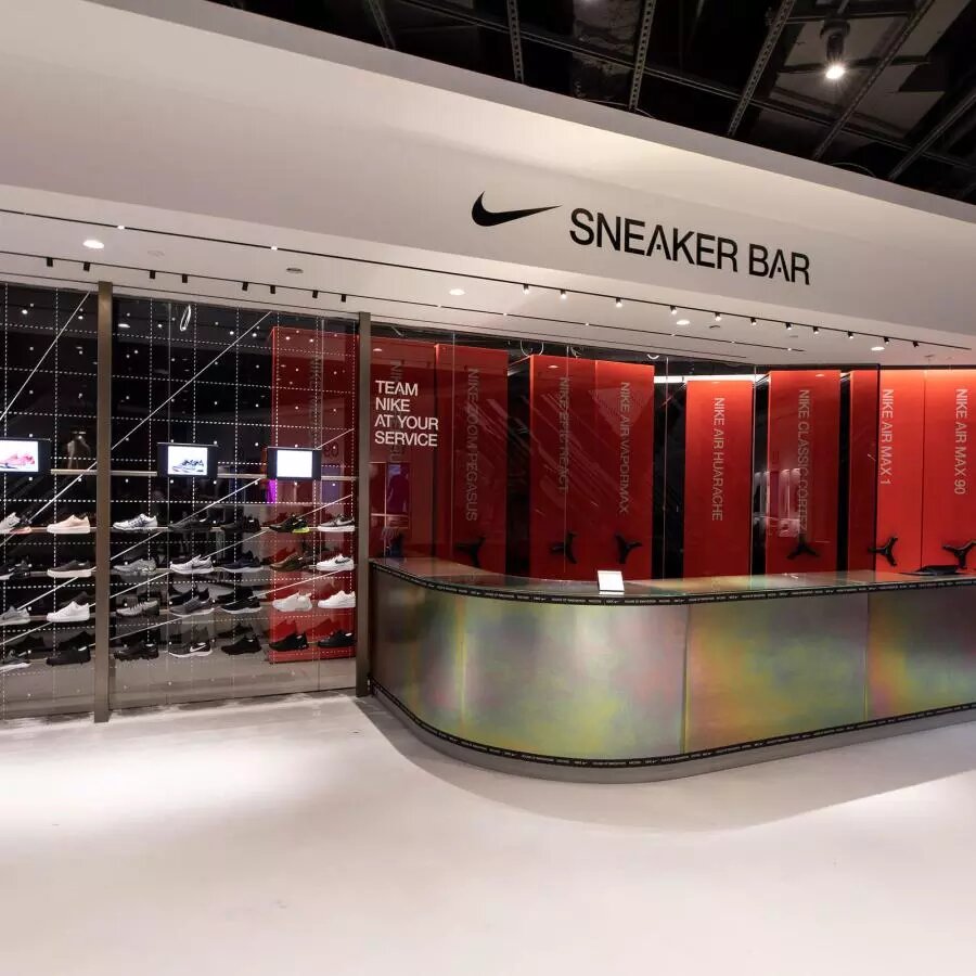 Флагманский магазин Nike в Нью-Йорке | Retail.ru о розничной торговле | Дзен