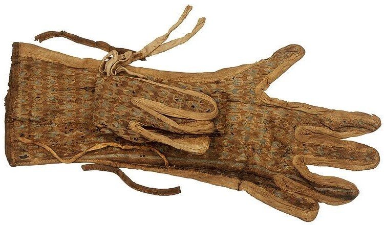 Перчатка Тутанхамона