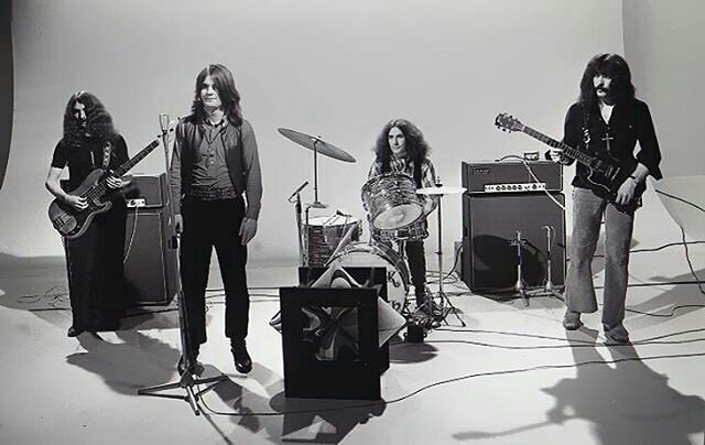 Black Sabbath играет в прямом эфире голландской радиостанции, фото 22 мая 1970-го года.