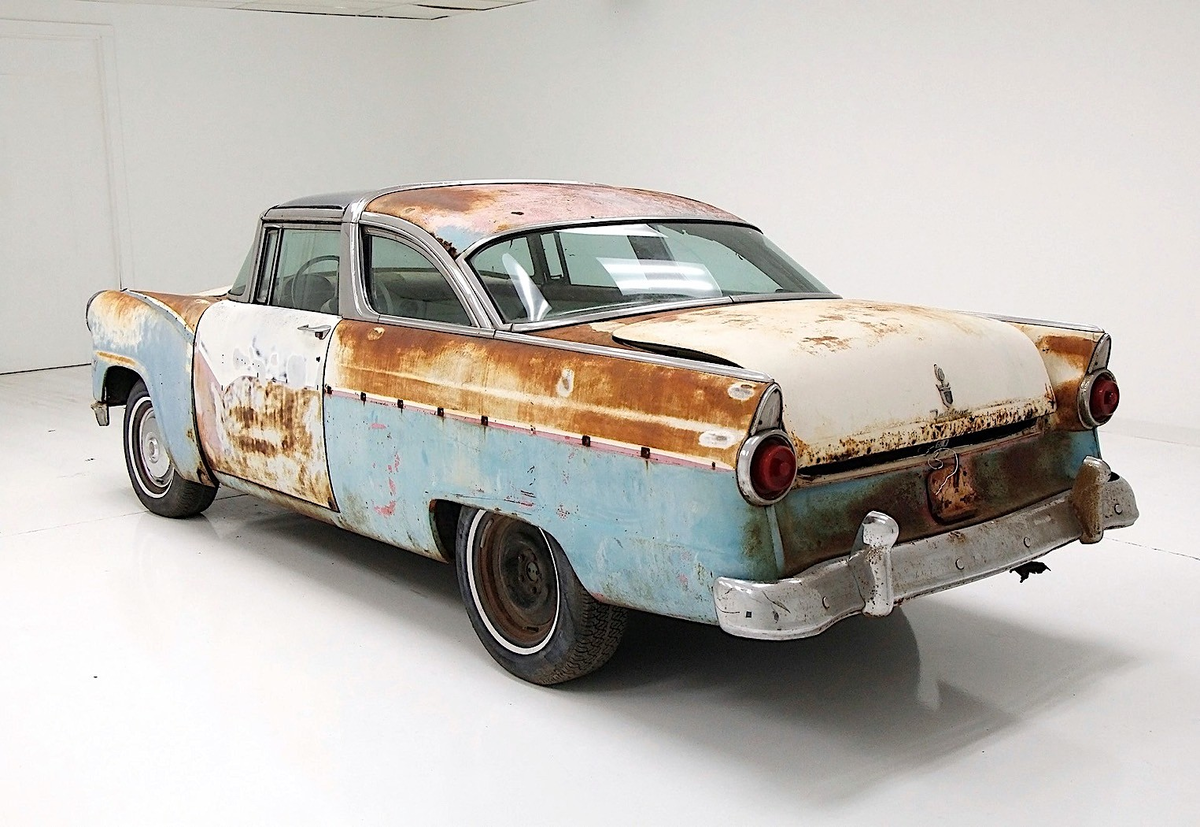 Ford Fairlane Skyliner модель