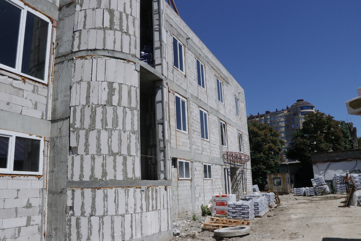 Полным ходом идёт реконструкция второй очереди объекта