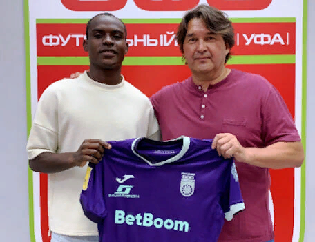 Эгаш Касинтура на презентации в "Уфе"