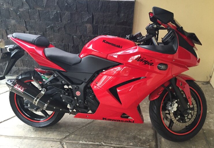 Kawasaki Ninja 250R для примера