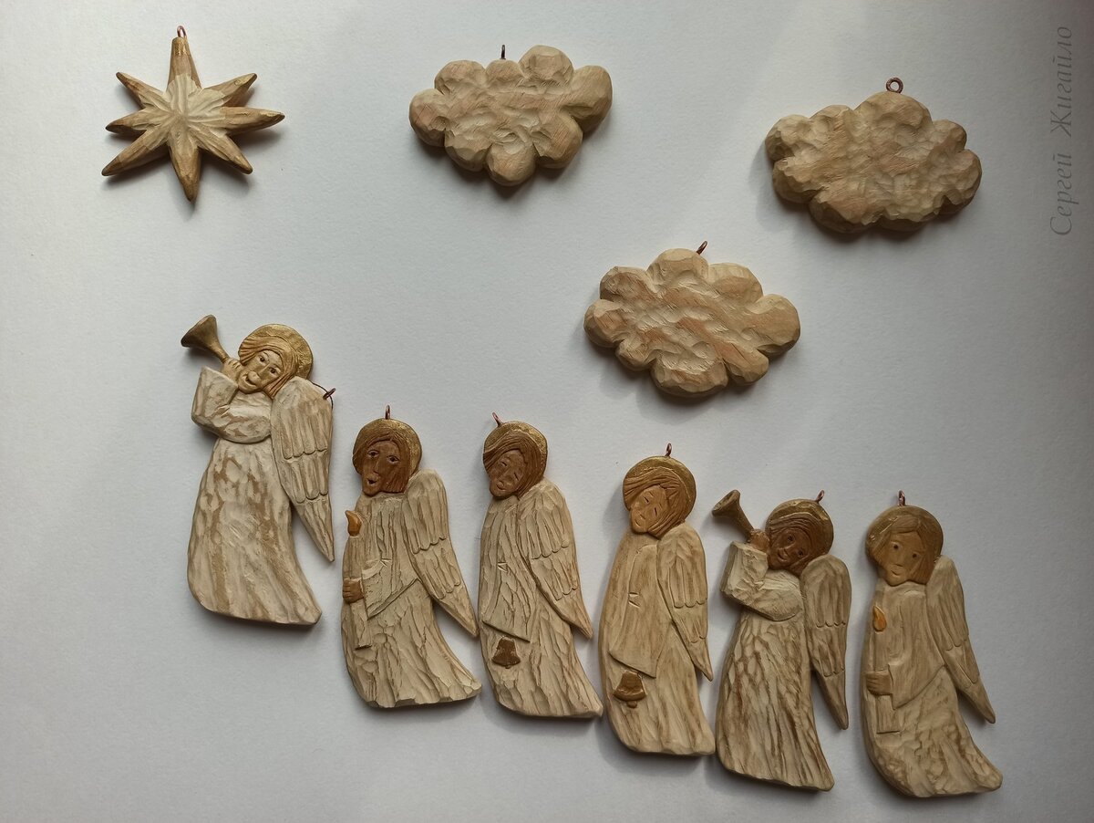 Сергей Жигайло. Новогодние игрушки, дерево