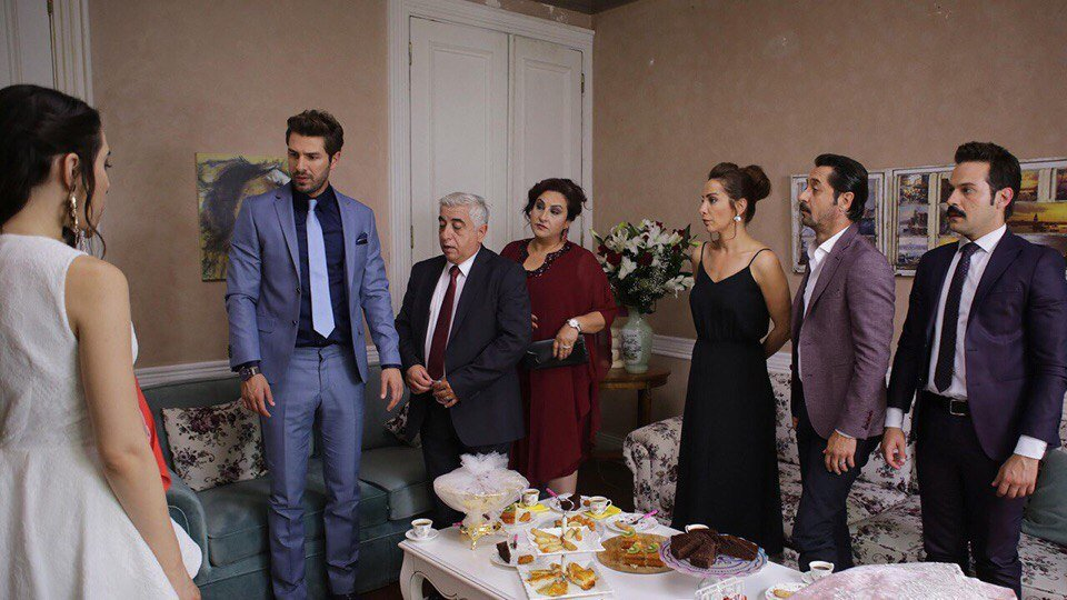 Сватовство в сериале "№ 309"