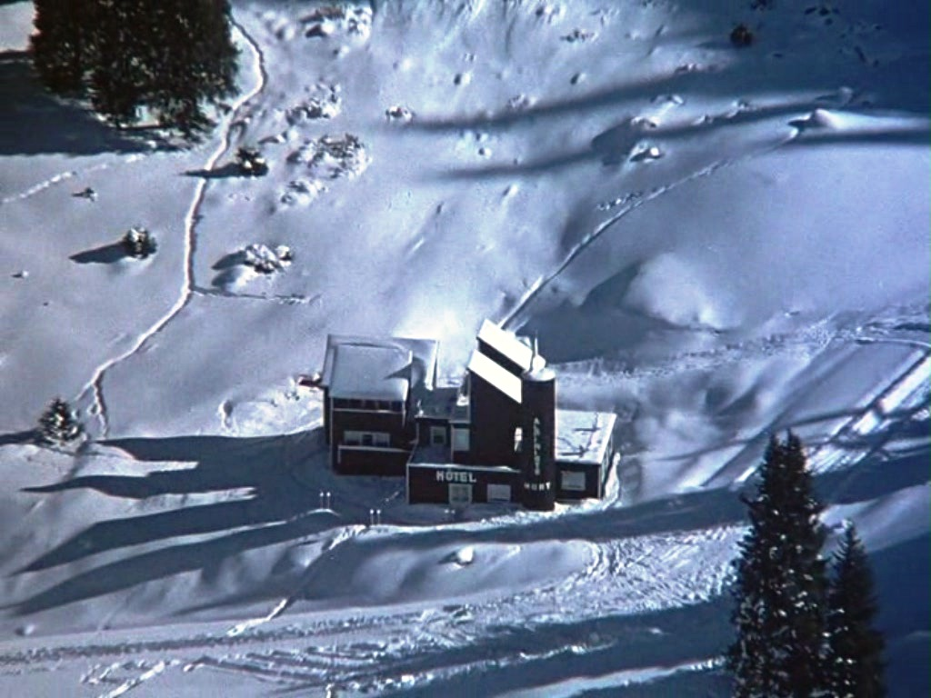 кадр из фильма.Отель.