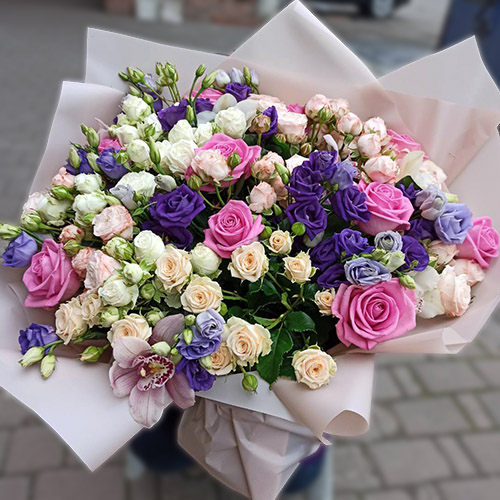 Букет цветов для мамы. Купить красивый букет с доставкой по Москве и МО. | Студия цветов Ассоль