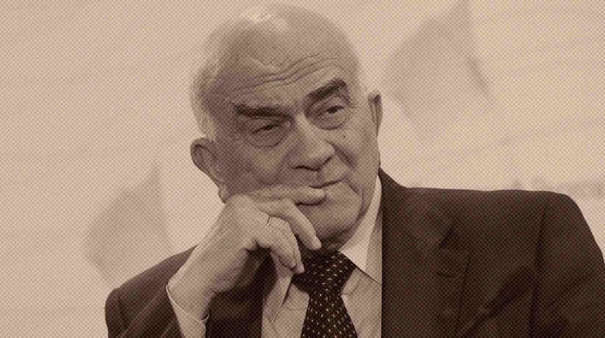    Евгений Ясин