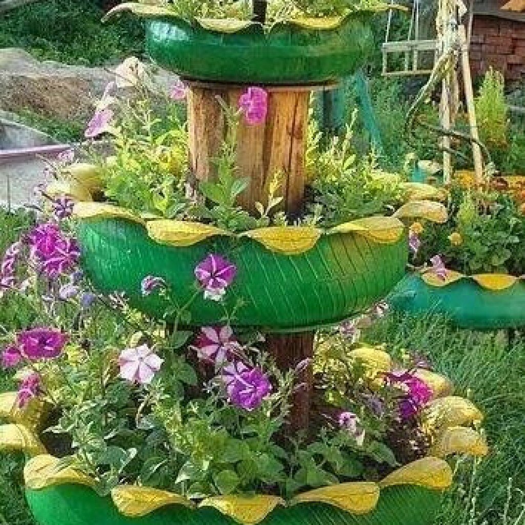 Клумба из шин