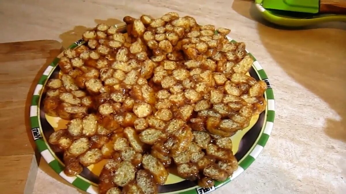 Сладкая колбаса из ириса