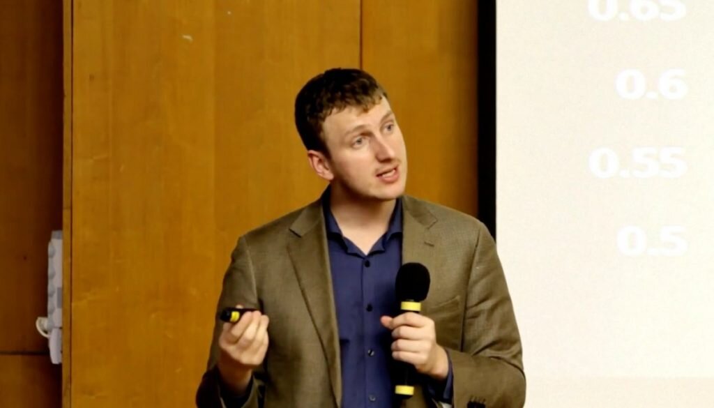 Алекс Коган