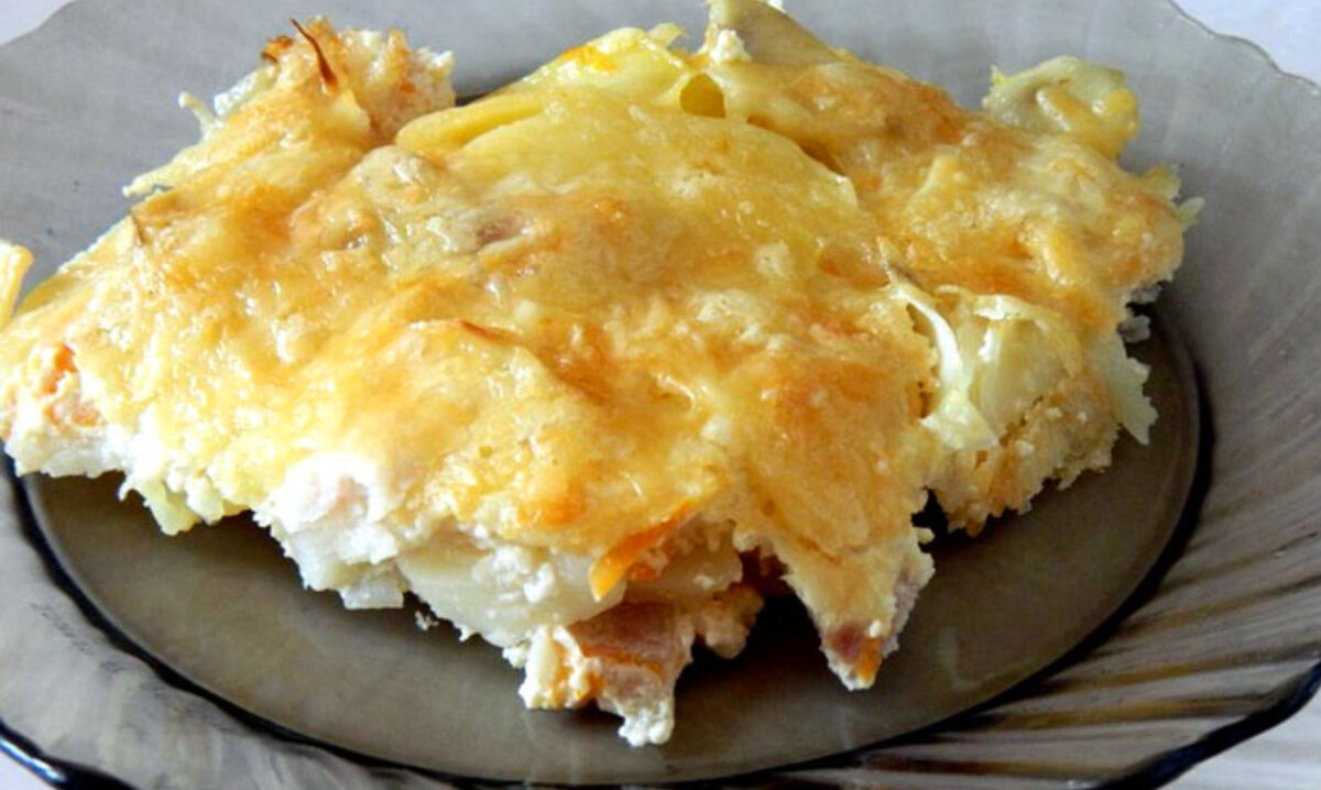 пикша в духовке. пикша в фольге. пикша в духовке с луком. пикша в духовке с картошкой. пикша с картошкой в духовке рецепты.