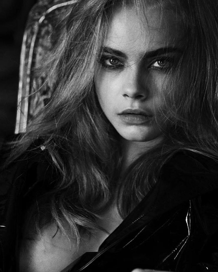 Модели снявшиеся. Кара Делевинь. Cara Delevingne Peter Lindbergh. Питер Линдберг фотосессия кары Делевинь для Interview Magazine, 2013. Кара Делевинь фото.