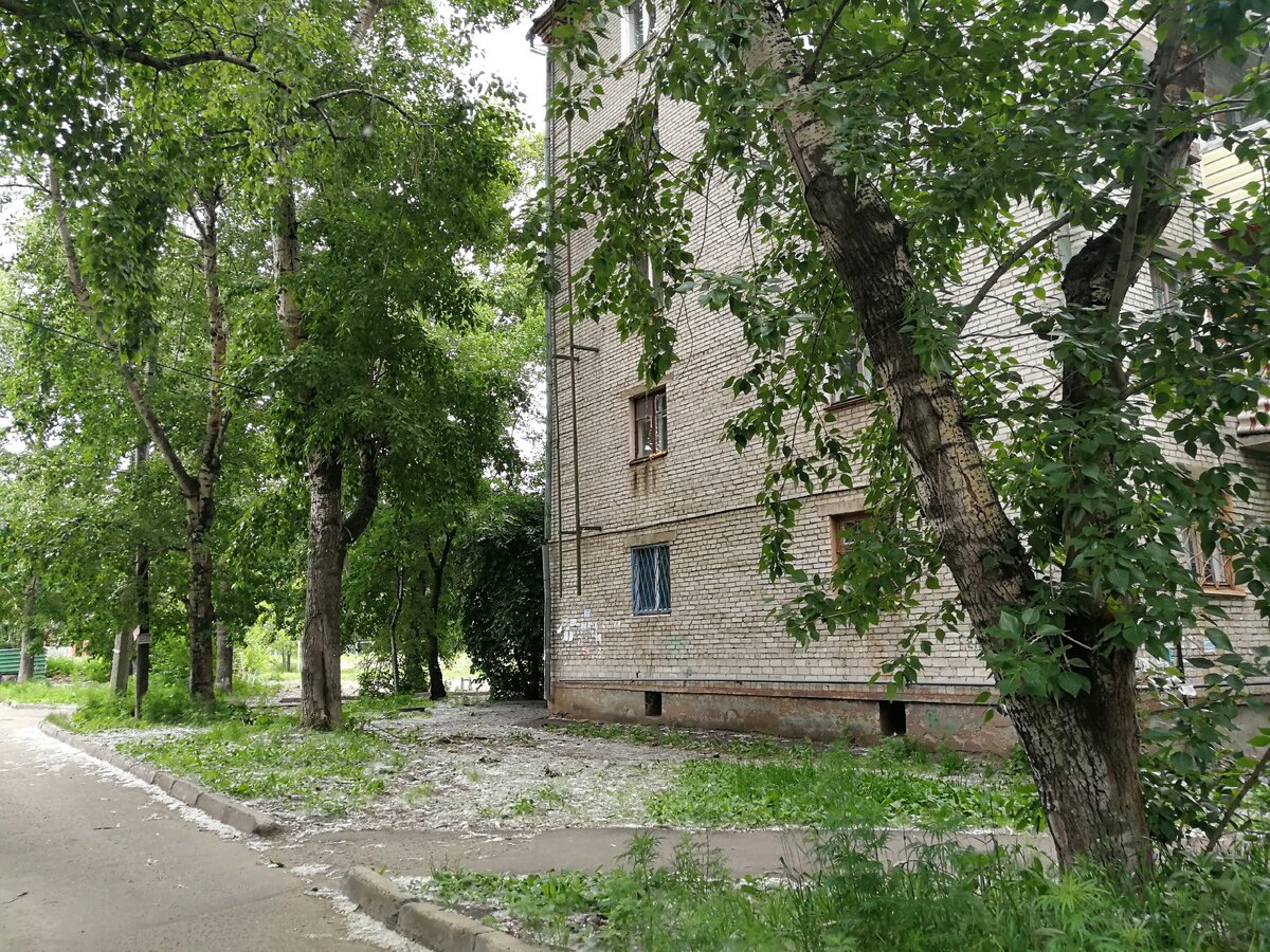 Комсомольск ленинградская. Комсомольск-на-Амуре улица Ленинградская. Ленинградская 37 Комсомольск на Амуре. Ленинградская 37 Хабаровск. Улица Ленинградская 37а.