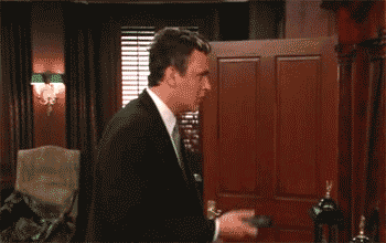 Гифки намек. Гифки намекает на встречу. Подождем gif. Большие гиф. Подожди гиф