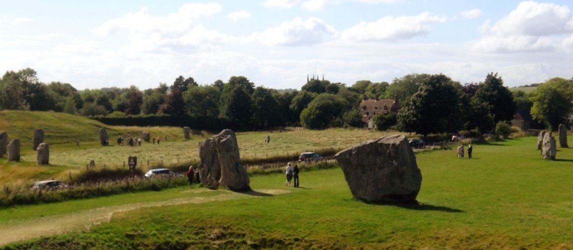 Неолитические памятники , долина Кеннет, Англия.