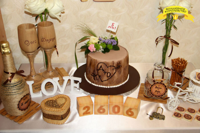 Как выбрать торт на деревянную свадьбу