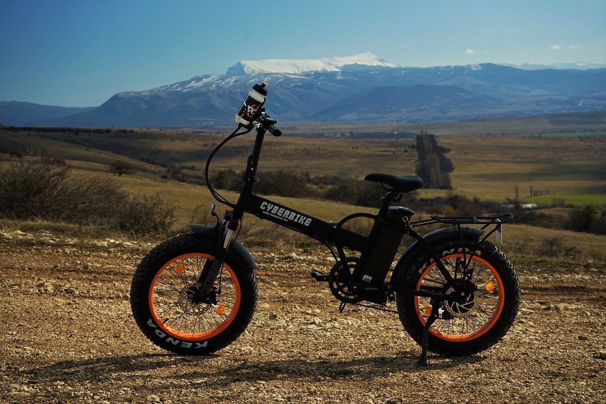 Электрофэт Cyberbike. Начало подъема на Долгоруковскую яйлу. Крым. Март 2019.