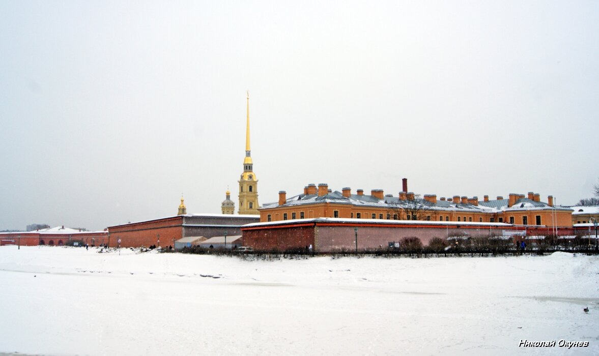 1. Вид на северо-западную часть крепости с Кронверкского моста.