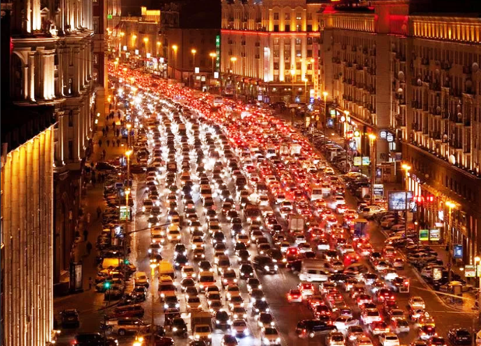 Пробка в Москве - Фото взято с https://vistanews.ru/auto/178421