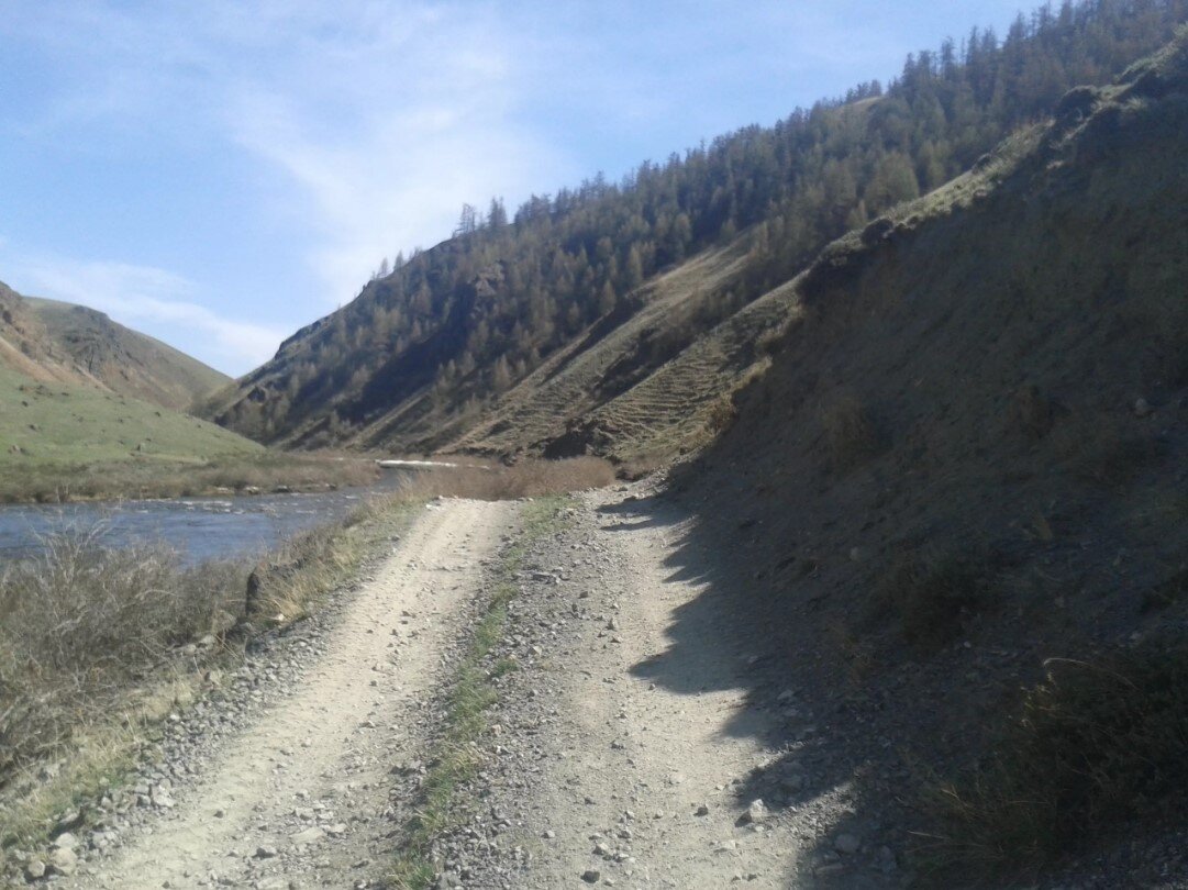 Село хай. Кызыл-Хая (Республики Тыва) — Кош-Агач (Республика Алтай. Монгун-Тайгинский район с.Кызыл-Хая. Село Кызыл-Хая Республика Тыва. Кызыл Хая Кош Агач дорога.