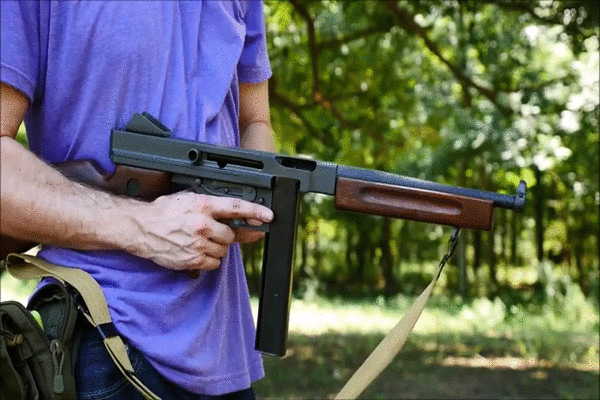 Thompson в действии (новодел)