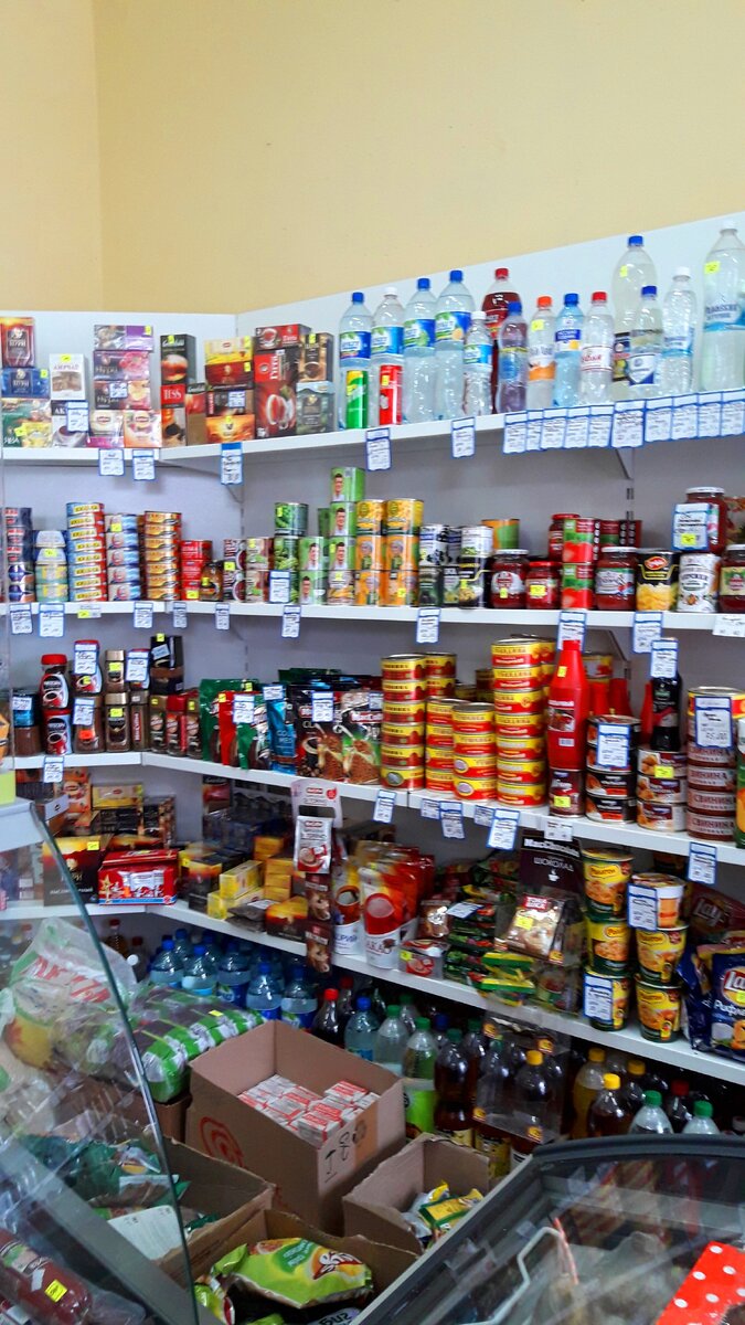 Какие самодельные товары едят марийцы и по какой цене, заглянула в сельповский магазинчик и показываю, что продается…