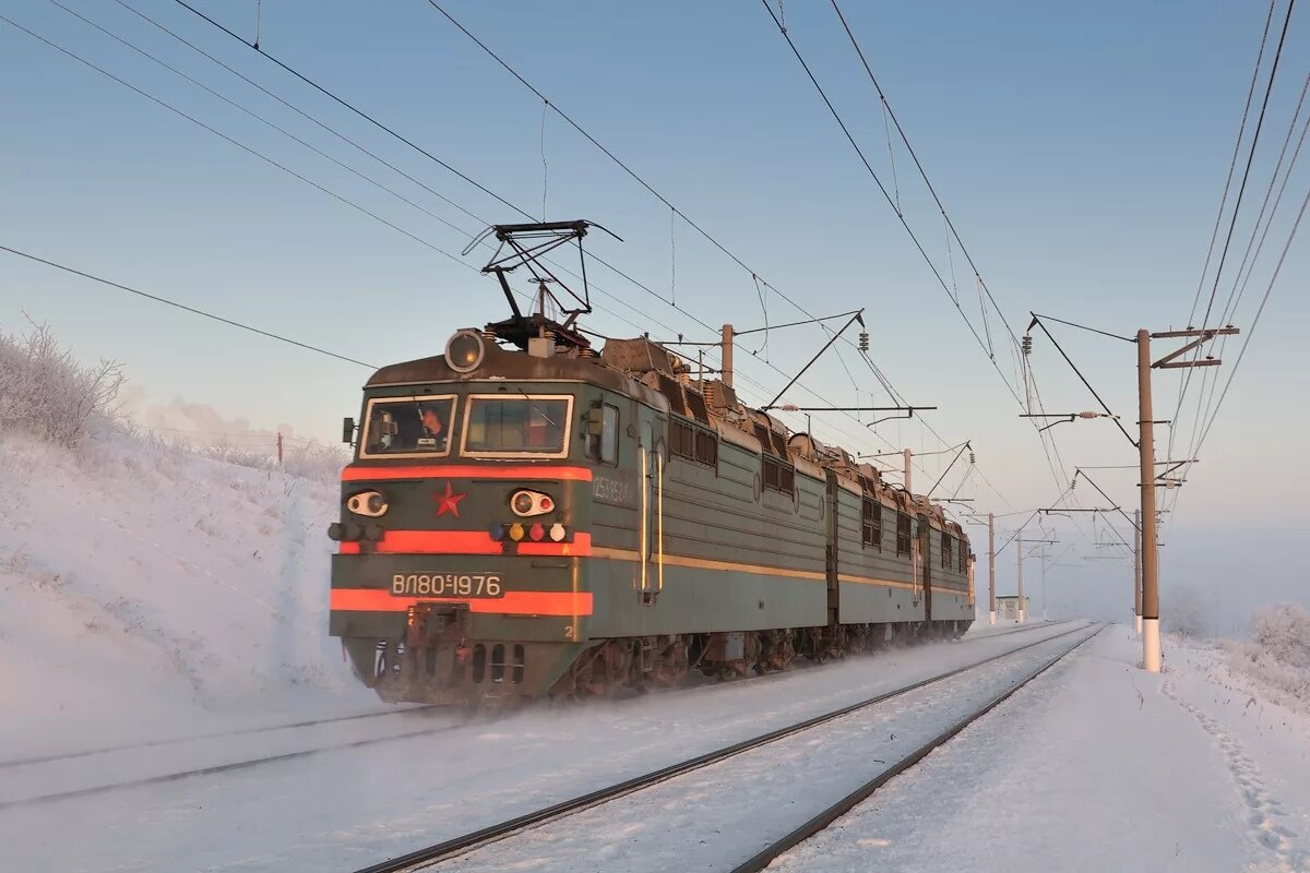 Электровоз прошел