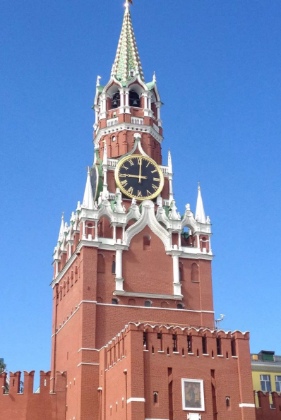 Фото спасской башни кремля в москве крупным планом