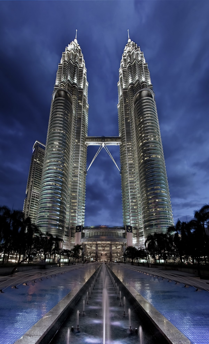 Рейтинг: десять самых высоких зданий мира