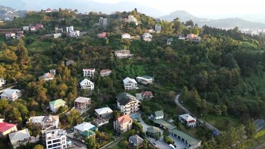 Видео: жилой комплекс Mziuri Gardens в Батуми с собственным термальным источником