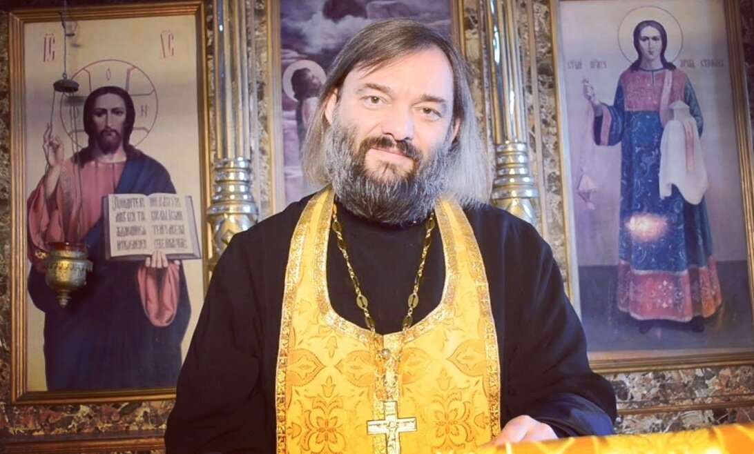 Валерий Сосковец — протоиерей, настоятель Введенского храма (г. Кашира Московской области), благочинный церквей Каширского округа.