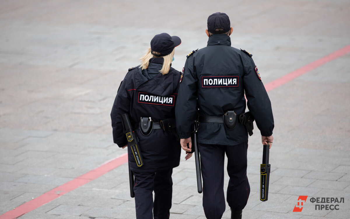 Пропавших ищет полиция.  Фото: Евгений Поторочин