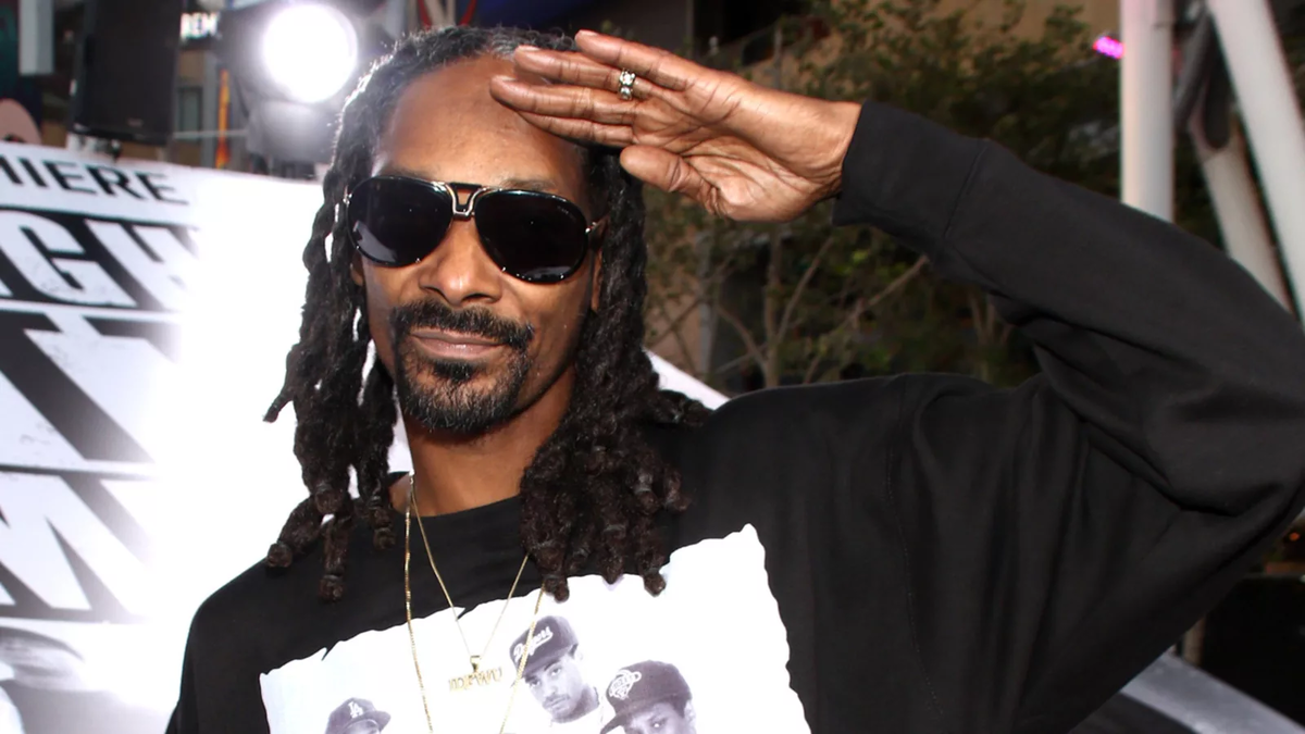 Татуировки звёзд Голливуда и их значение. Snoop Dogg. Часть - 8 | Иван  Григорьев | Дзен