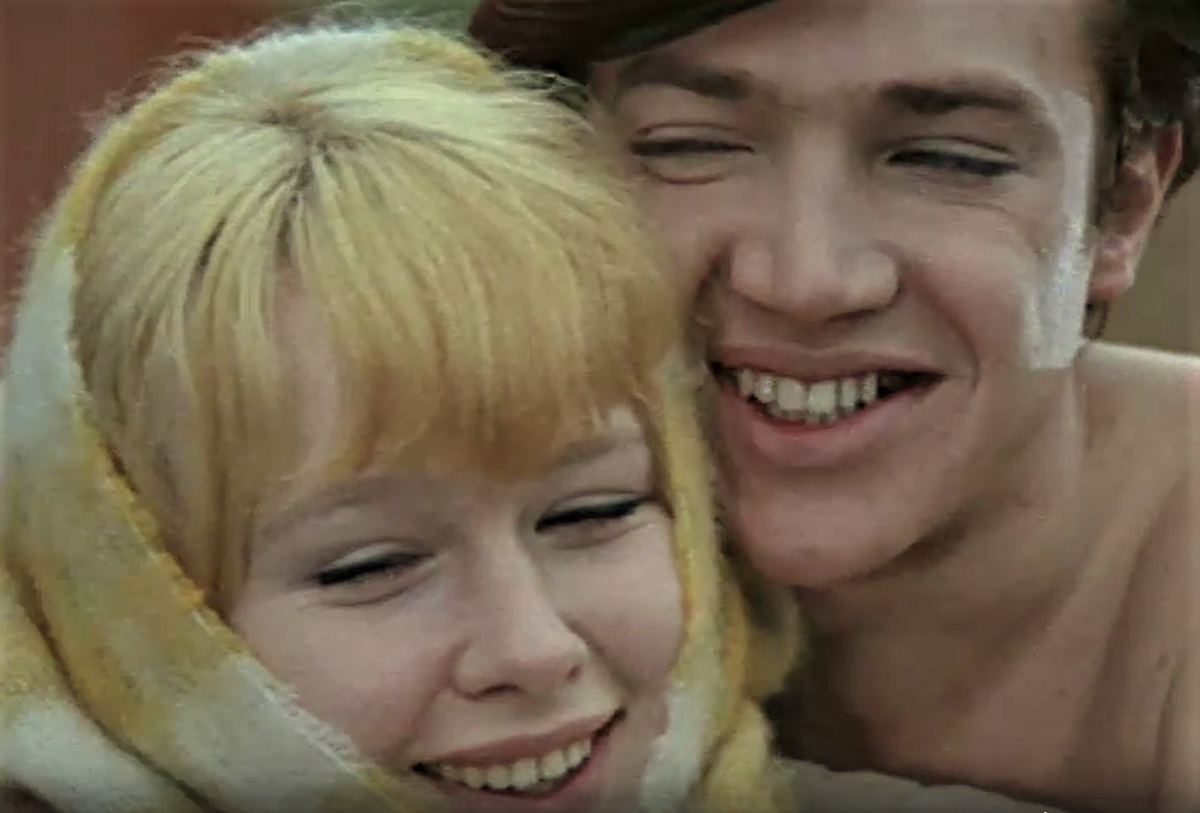 Кадр из телефильма "Веришь, не веришь" (1971)