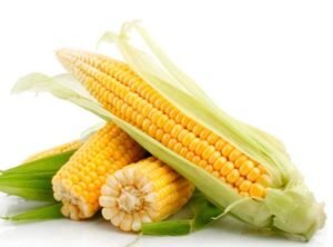 Помимо того, что кукурузное масло считается одним из лучших натуральных активаторов роста волос, в перечень его полезных свойств входят: