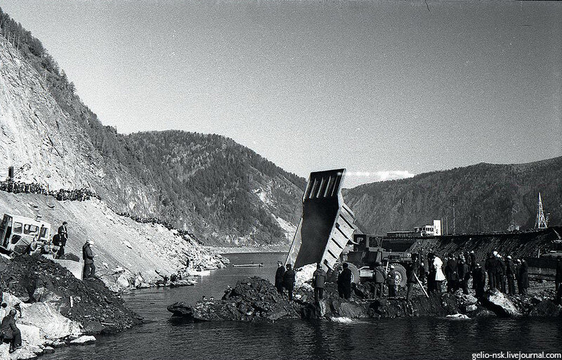 История энергетики России в фотографиях: Как строилась Саяно-Шушенская ...