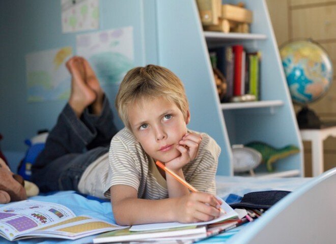     Ребенку дома есть чем заняться! © Thinkstock 